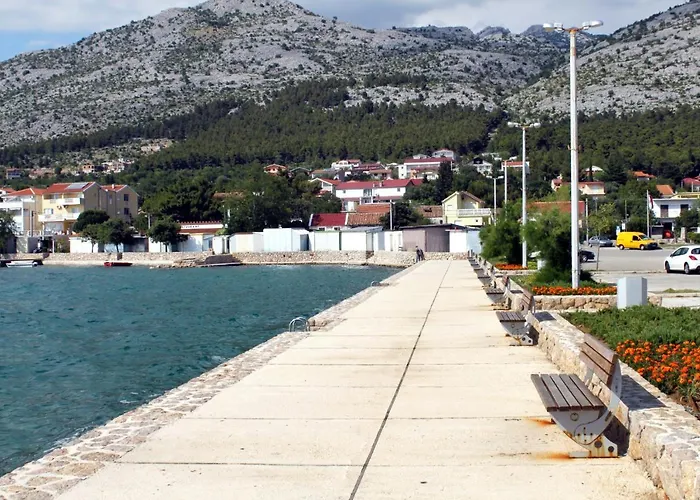 Apartman With A Parking Space Starigrad, Paklenica - 6595