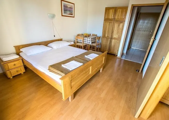 Apartman With A Parking Space Starigrad, Paklenica - 6595 Starigrad Paklenica