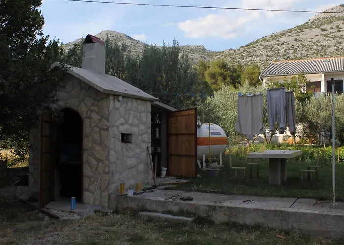 With A Parking Space Starigrad, Paklenica - 6595