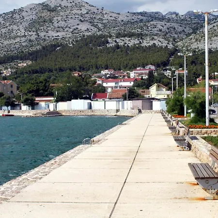 Διαμέρισμα With A Parking Space Starigrad, Paklenica - 6595