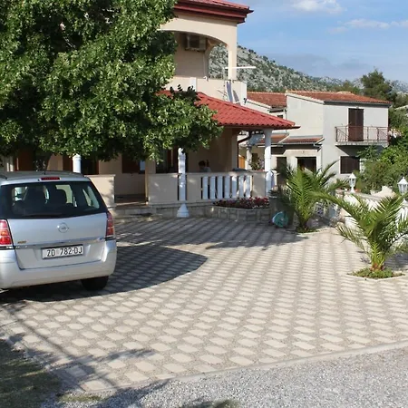 With A Parking Space Starigrad, Paklenica - 6595 * Starigrad Paklenica