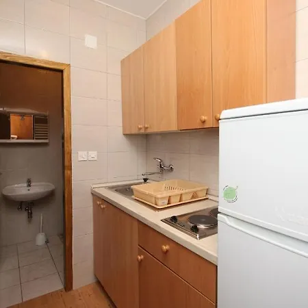 With A Parking Space Starigrad, Paklenica - 6595