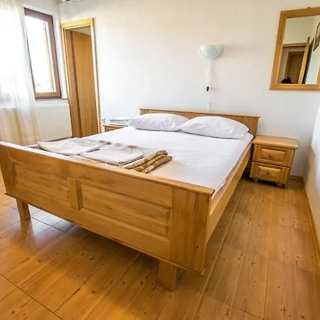 Appartement With A Parking Space Starigrad, Paklenica - 6595